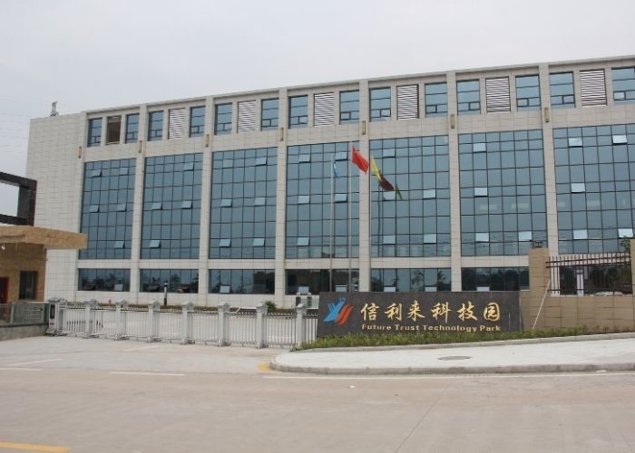 Shenzhen Xinlilai Touch Technology Co., Ltd. línea de producción de fábrica
